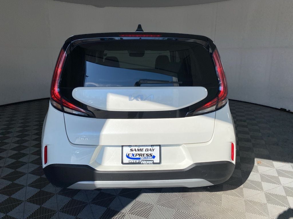 2025 Kia Soul LX
