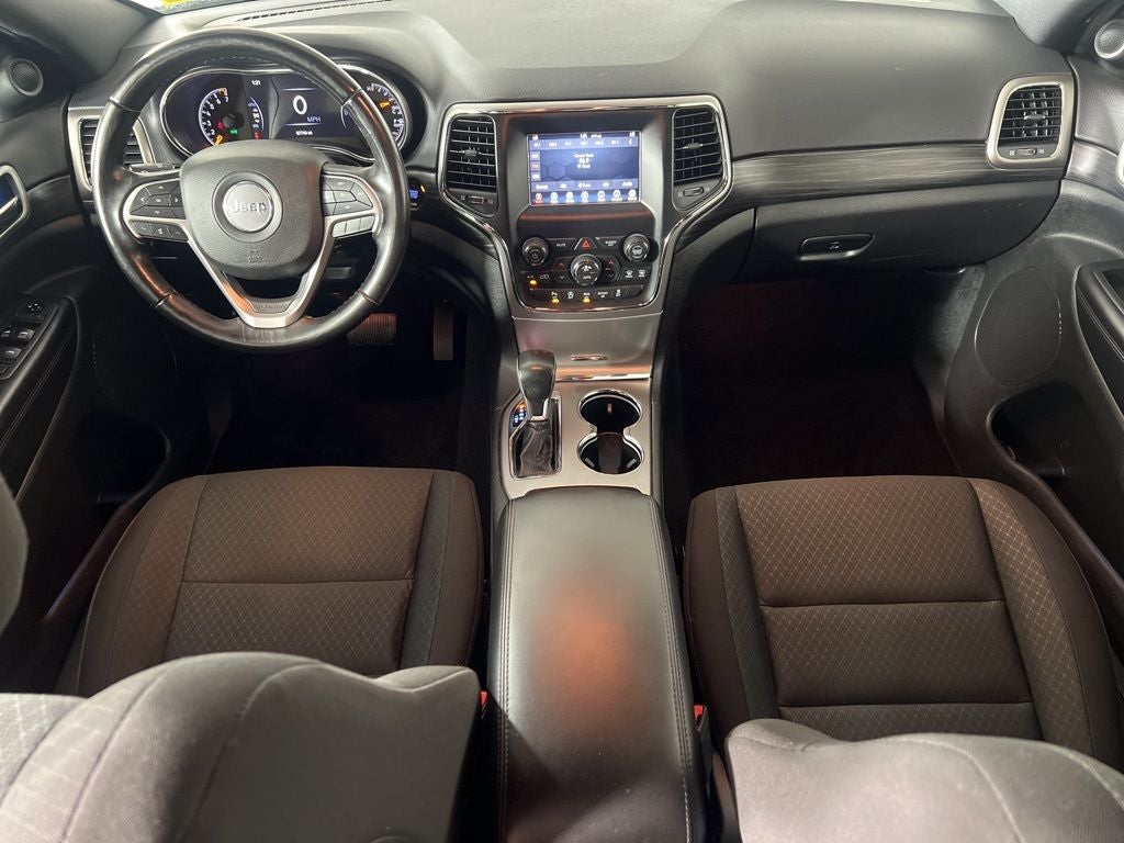 2020 Jeep Grand Cherokee Laredo E