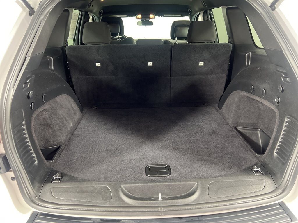 2020 Jeep Grand Cherokee Laredo E