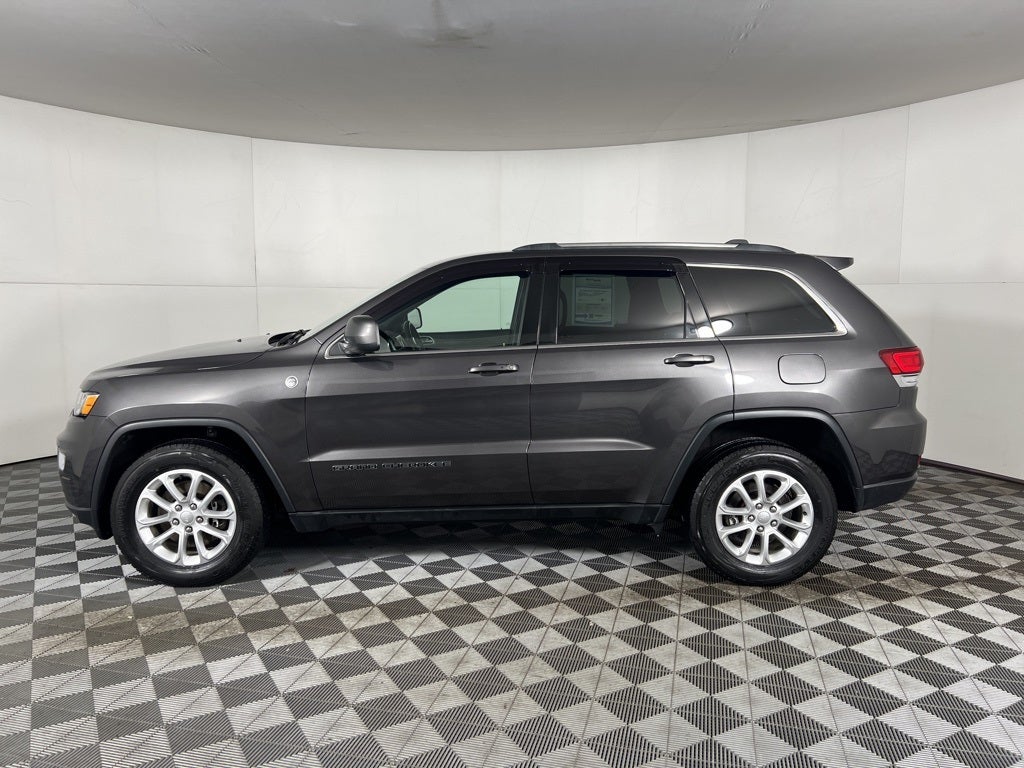 2021 Jeep Grand Cherokee Laredo E