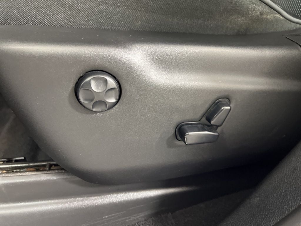 2019 Jeep Grand Cherokee Overland HEMI