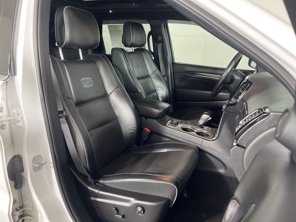 2019 Jeep Grand Cherokee Overland HEMI