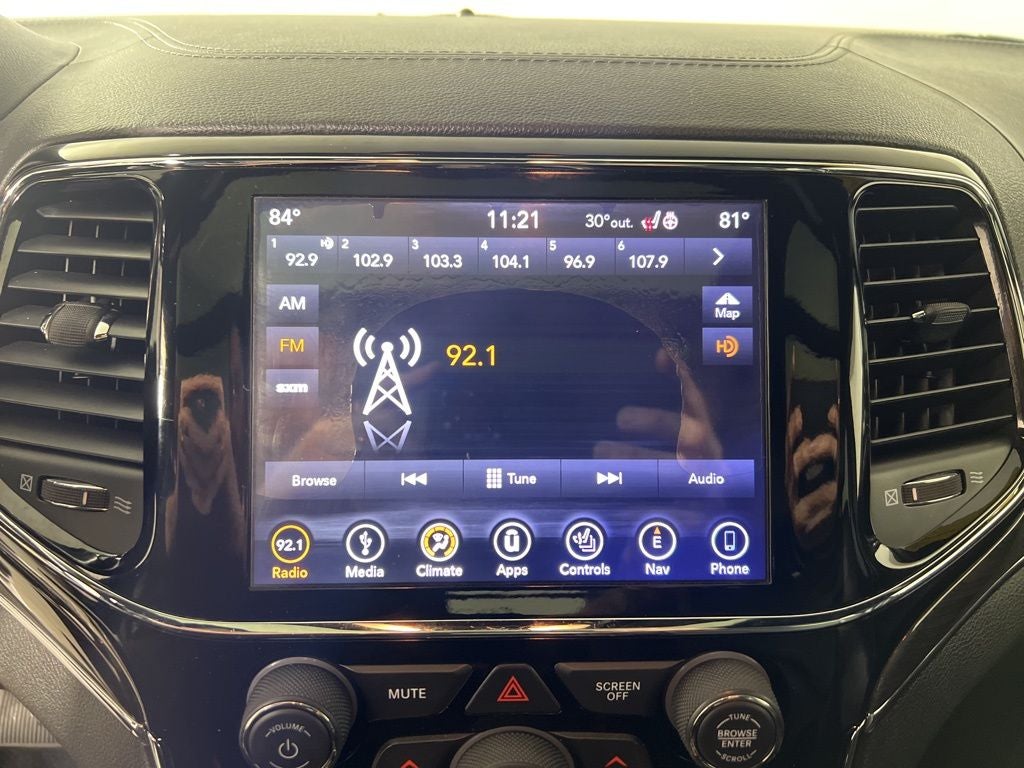 2019 Jeep Grand Cherokee Overland HEMI