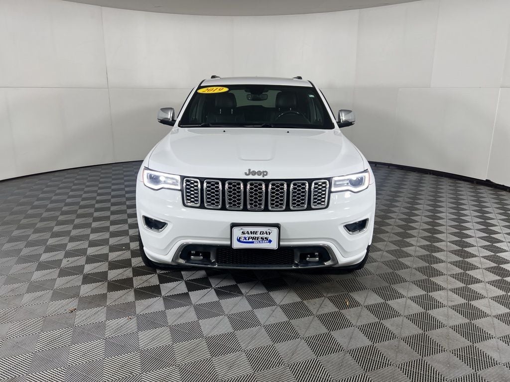 2019 Jeep Grand Cherokee Overland HEMI