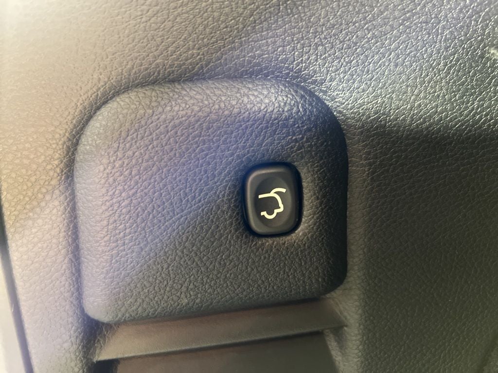 2019 Jeep Grand Cherokee Overland HEMI