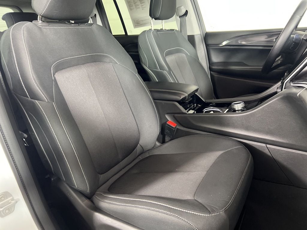 2022 Jeep Grand Cherokee Laredo