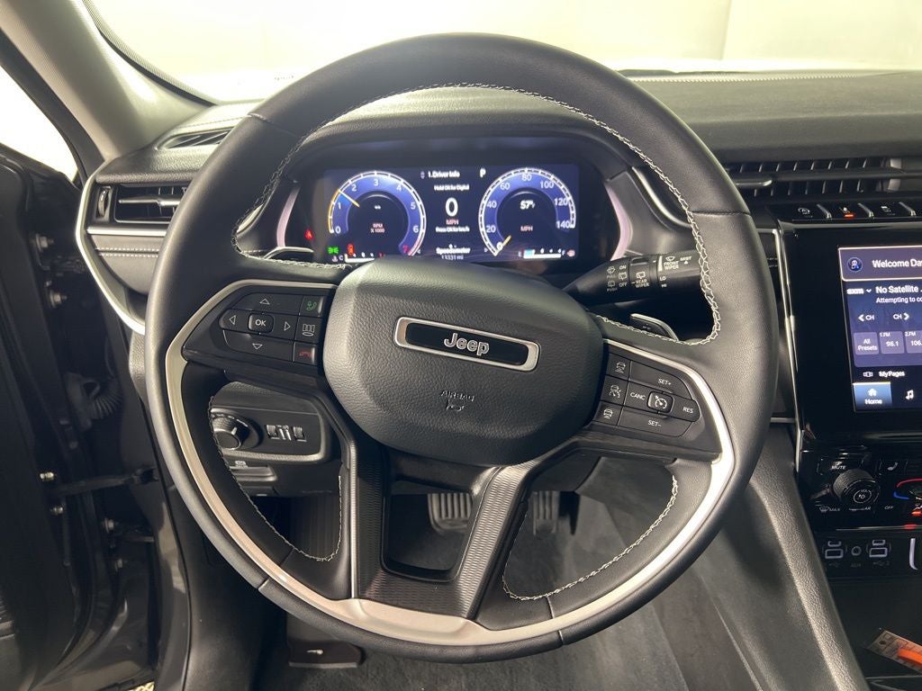 2023 Jeep Grand Cherokee Laredo