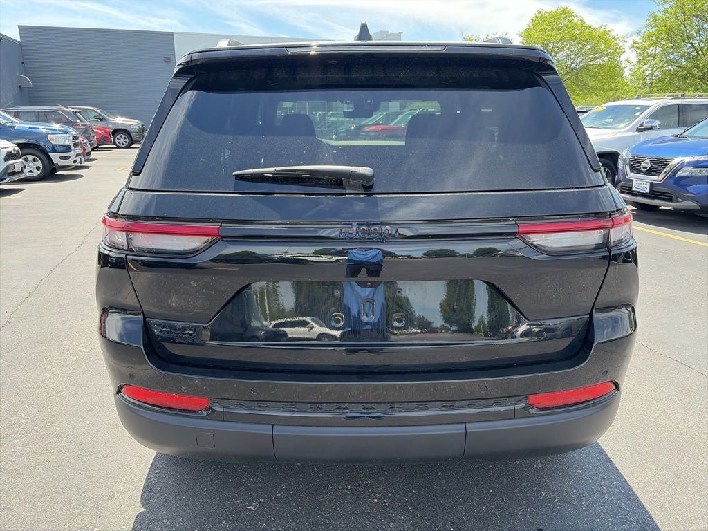 2025 Jeep Grand Cherokee Altitude X