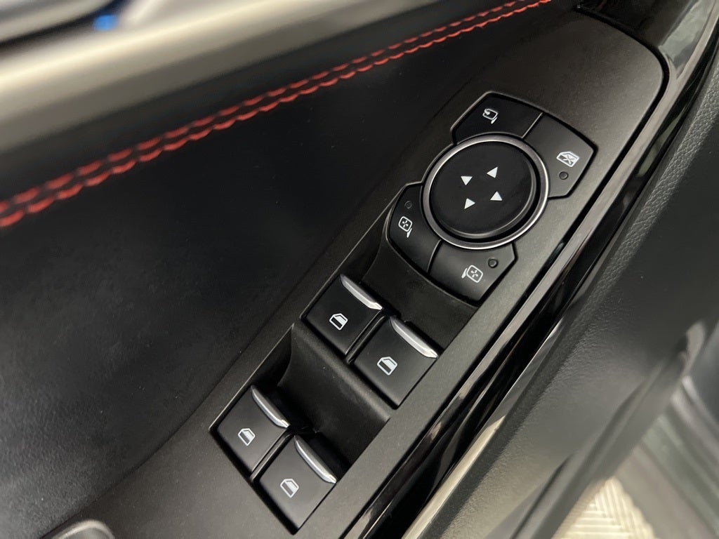 2024 Ford Explorer ST-Line