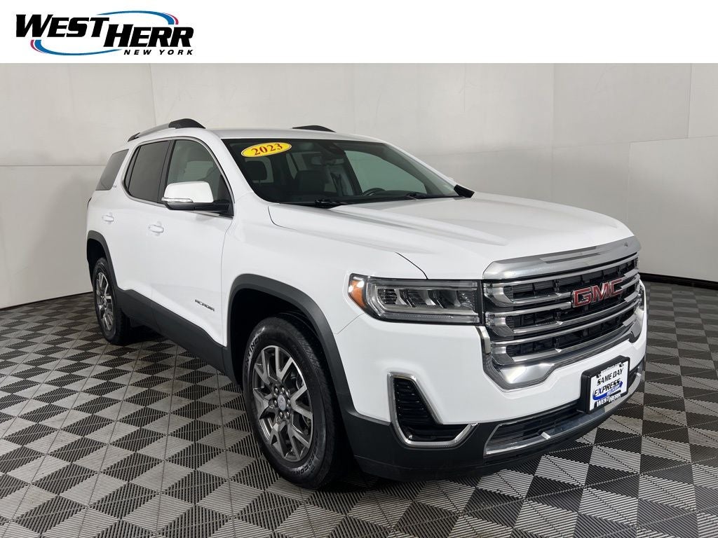 2023 GMC Acadia SLE