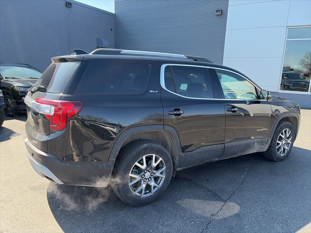 2023 GMC Acadia SLT