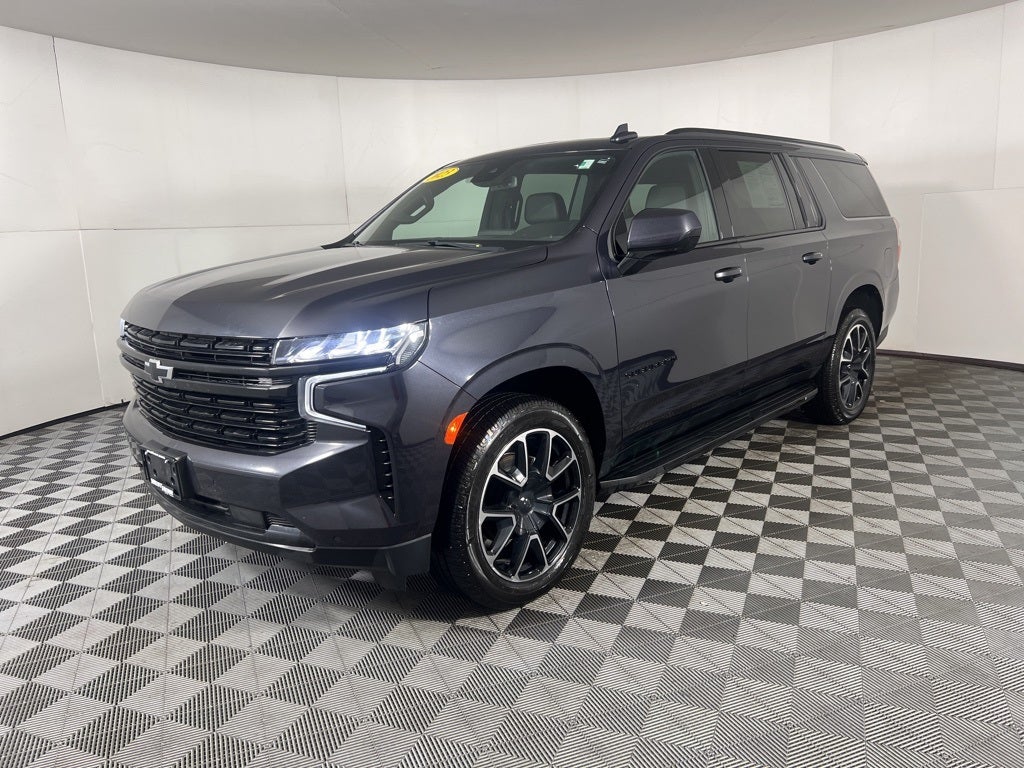 2023 Chevrolet Suburban RST