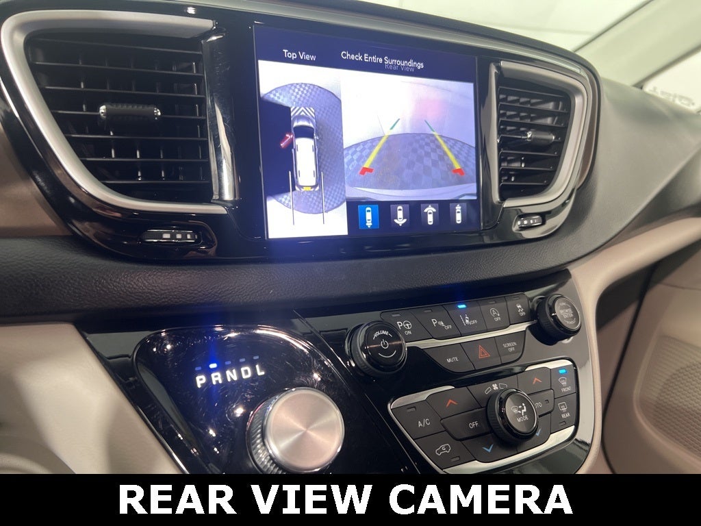 2019 Chrysler Pacifica Touring L