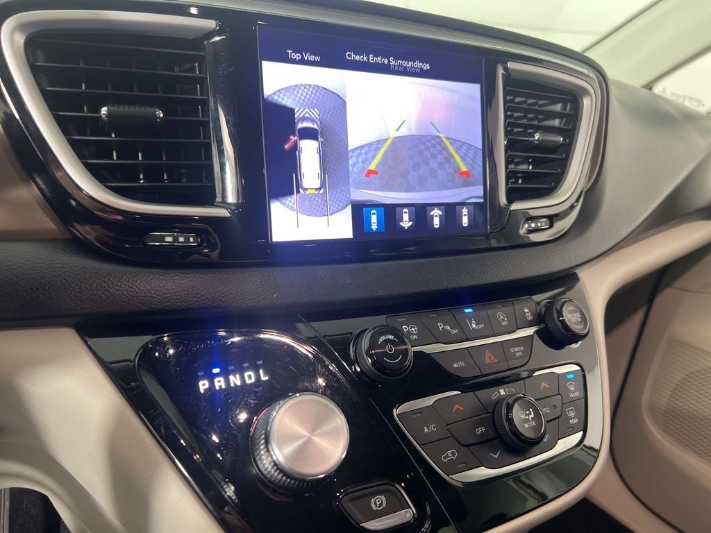 2019 Chrysler Pacifica Touring L