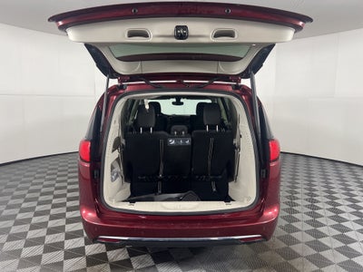 2020 Chrysler Pacifica Touring