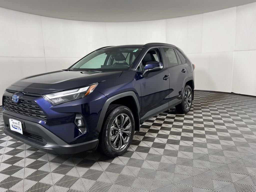 2024 Toyota RAV4 Hybrid XLE Premium