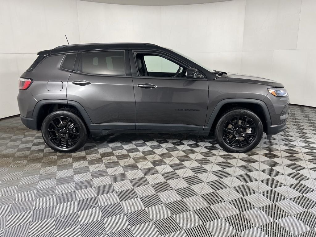 2023 Jeep Compass Altitude