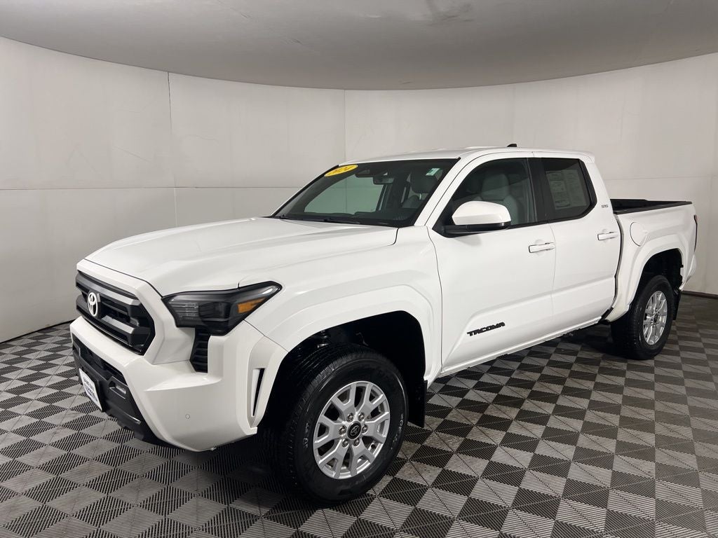 2024 Toyota Tacoma SR5