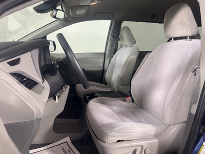 2020 Toyota Sienna LE 8 Passenger
