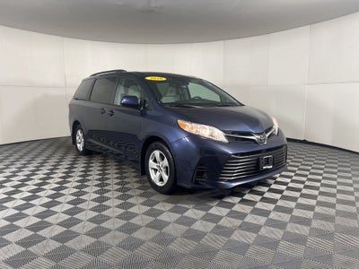 2020 Toyota Sienna LE 8 Passenger