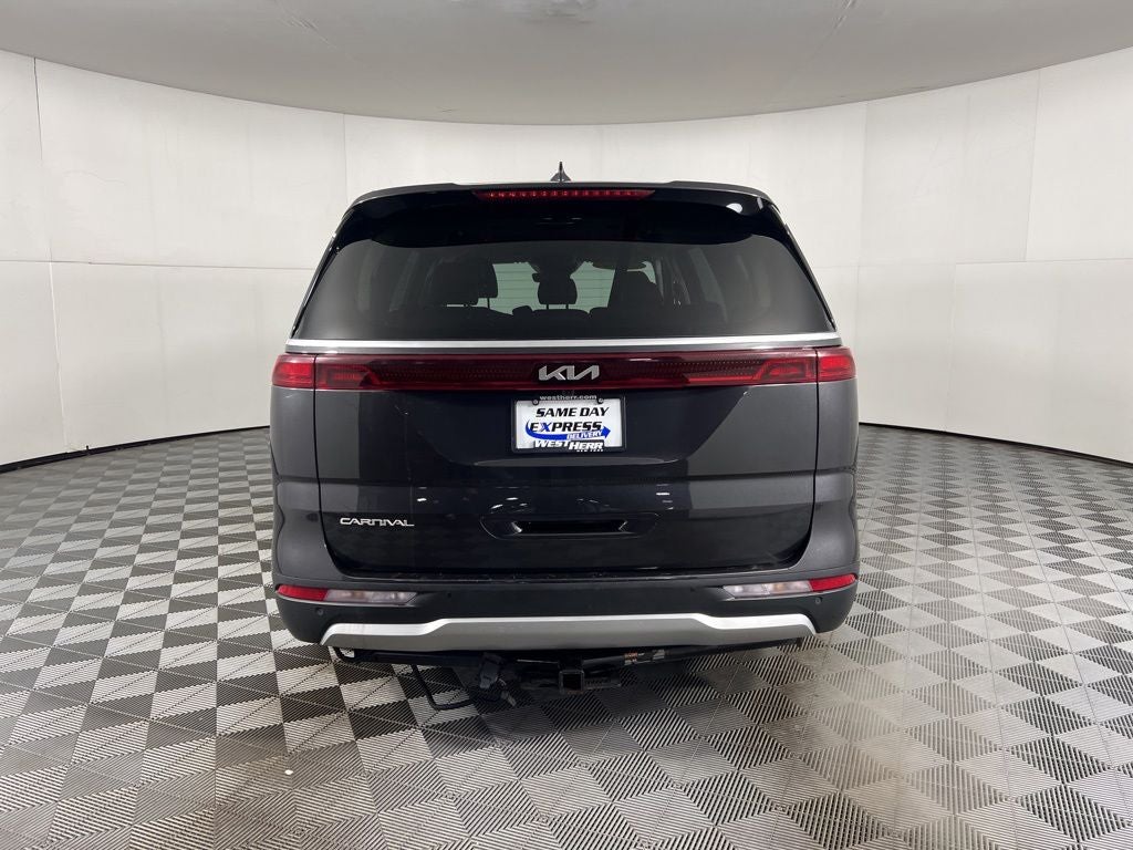 2024 Kia Carnival LX