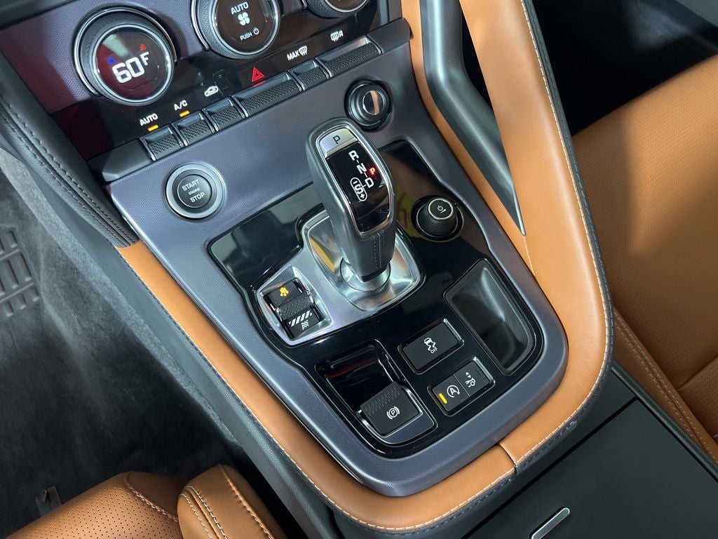 2019 Jaguar F-TYPE P300