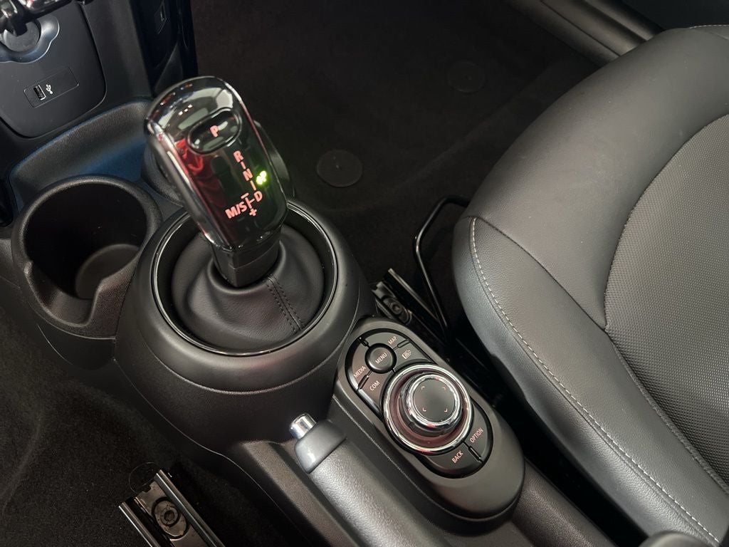 2023 MINI Cooper Base