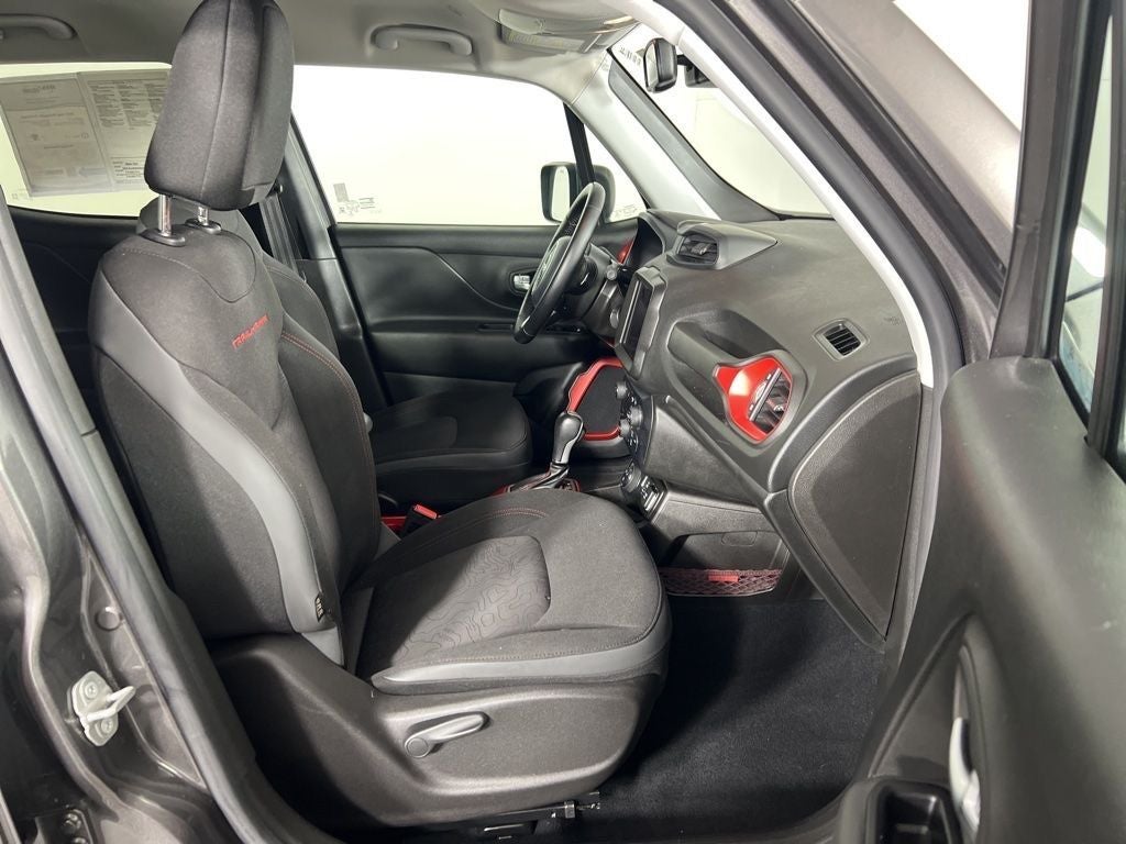 2021 Jeep Renegade Trailhawk