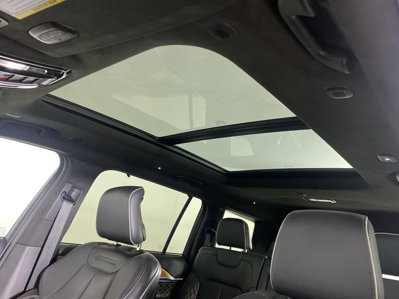 2022 Jeep Grand Cherokee L Summit Reserve