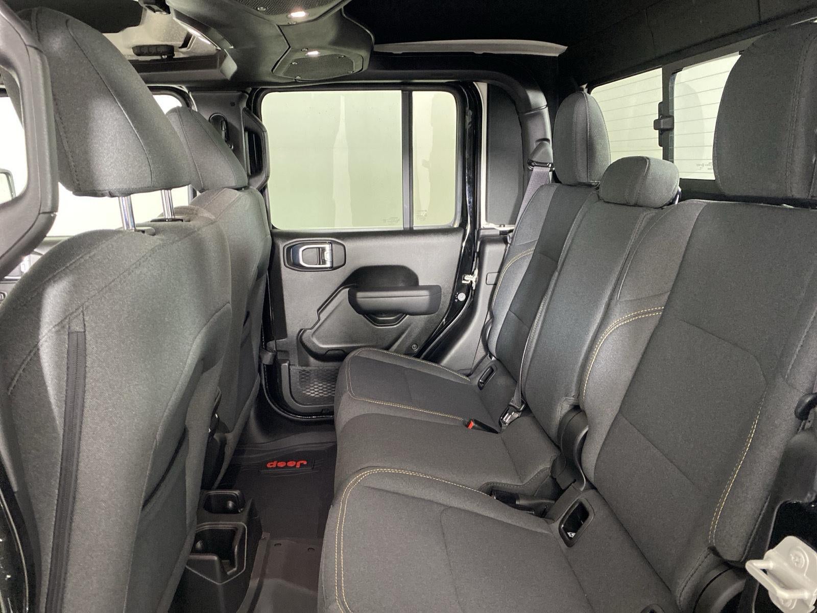 2024 Jeep Gladiator Sport S