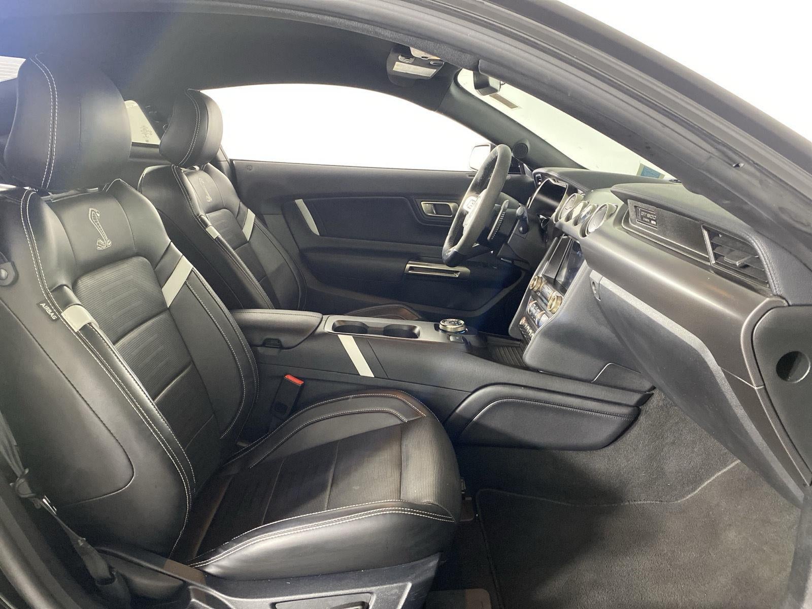 2021 Ford Mustang Base