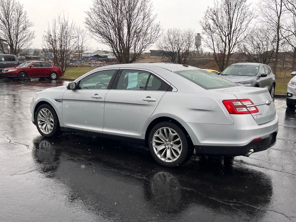 2018 Ford Taurus Limited
