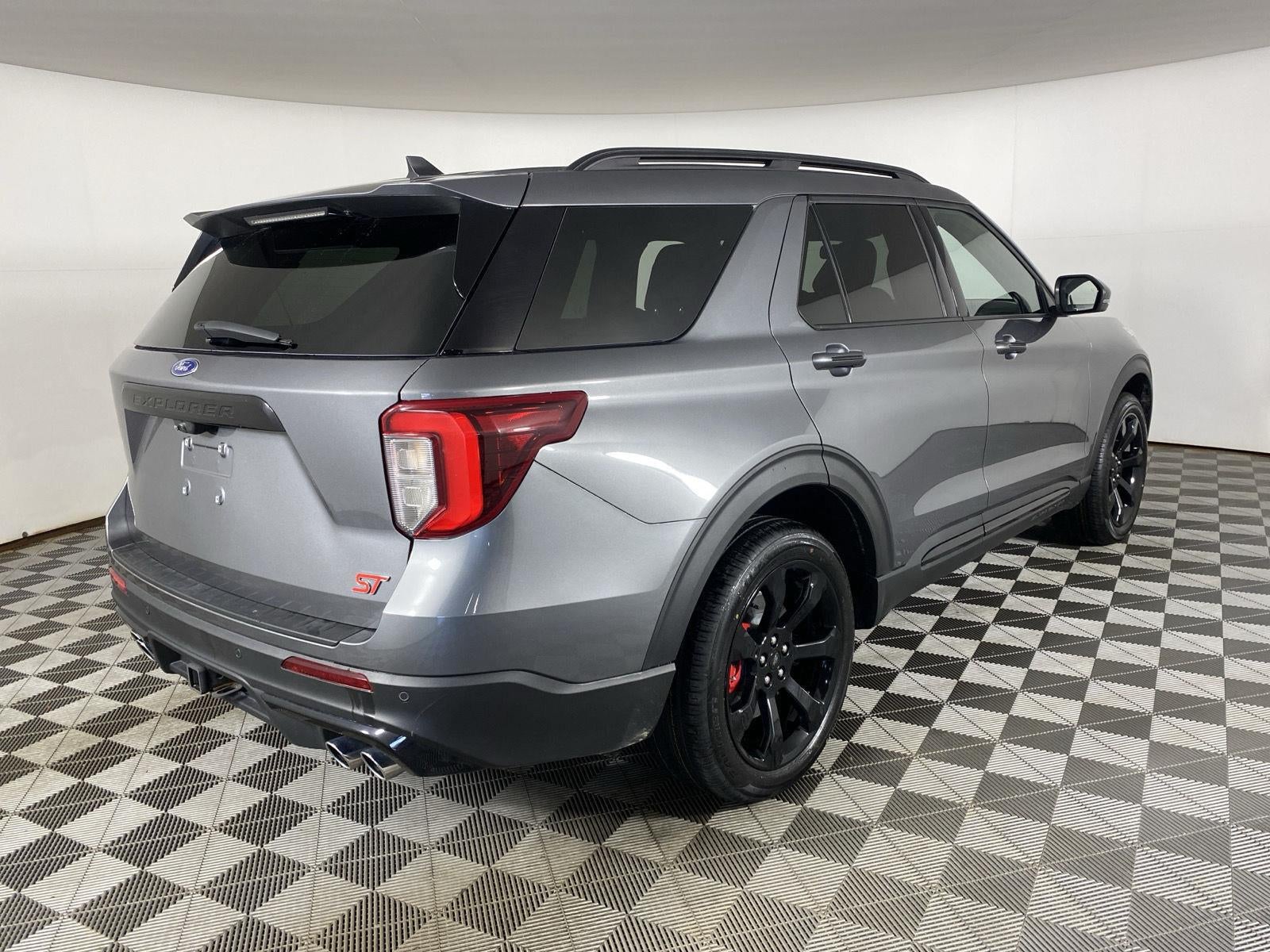 2024 Ford Explorer Base