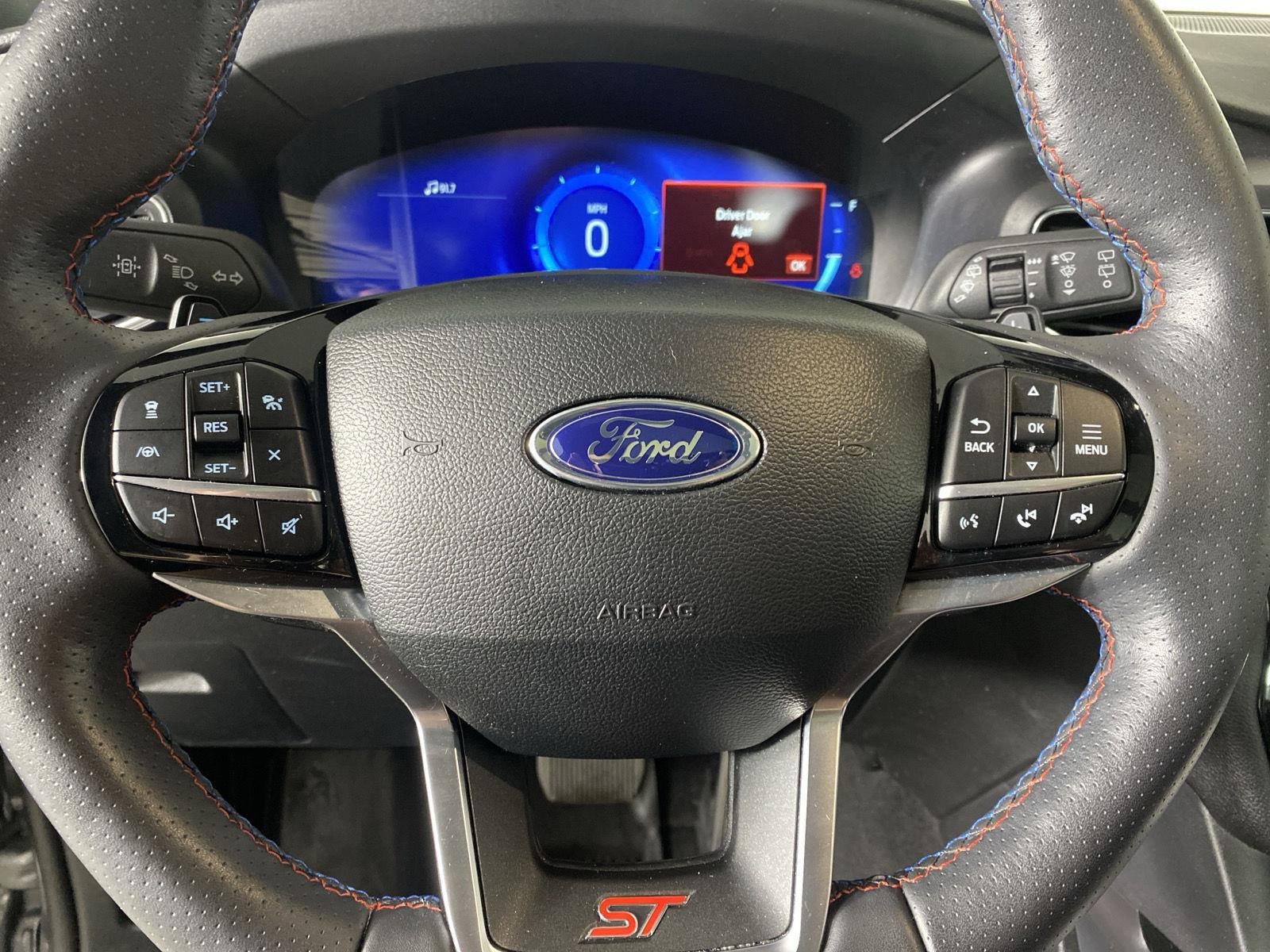 2024 Ford Explorer Base