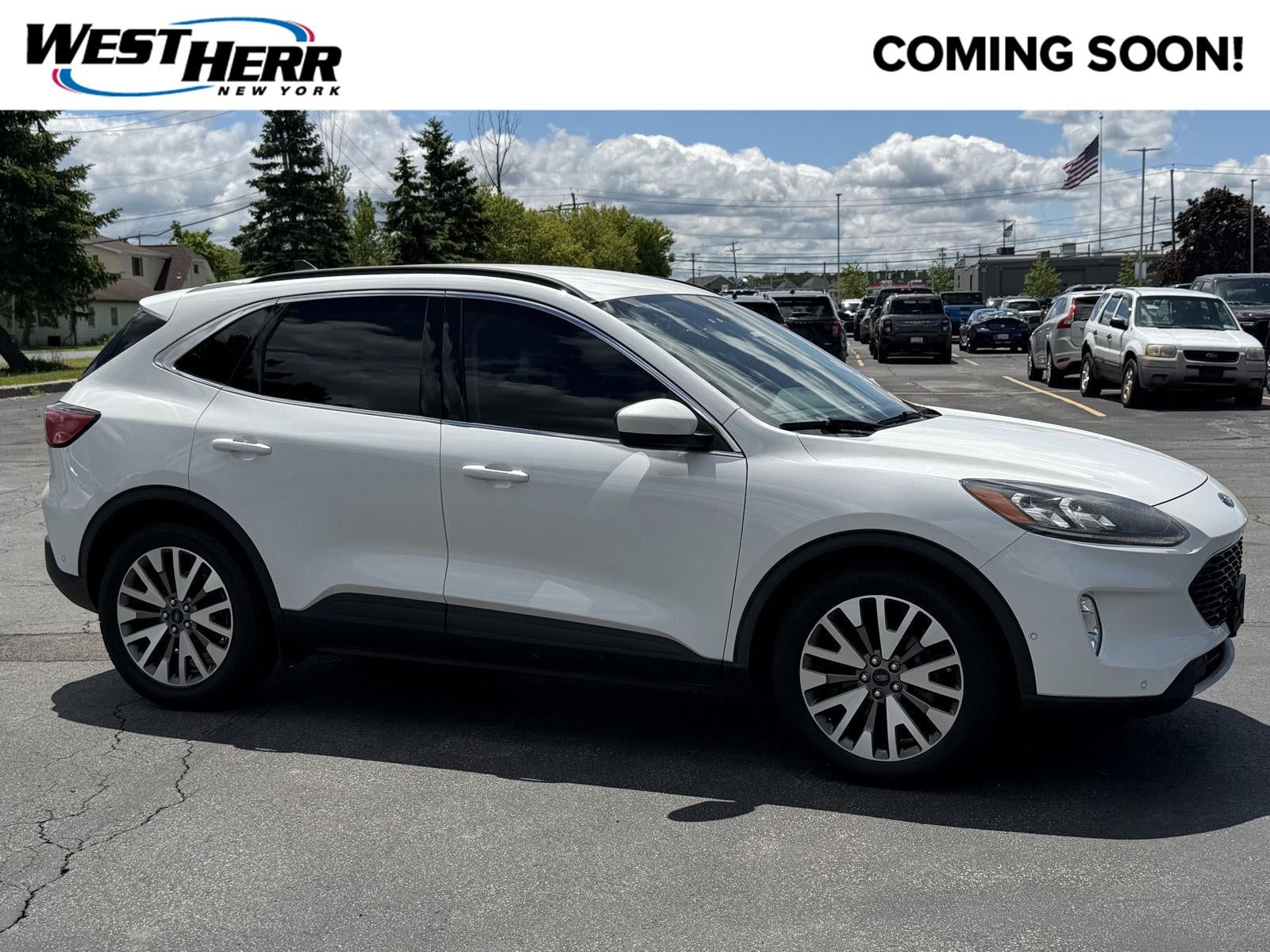 2021 Ford Escape Hybrid Titanium