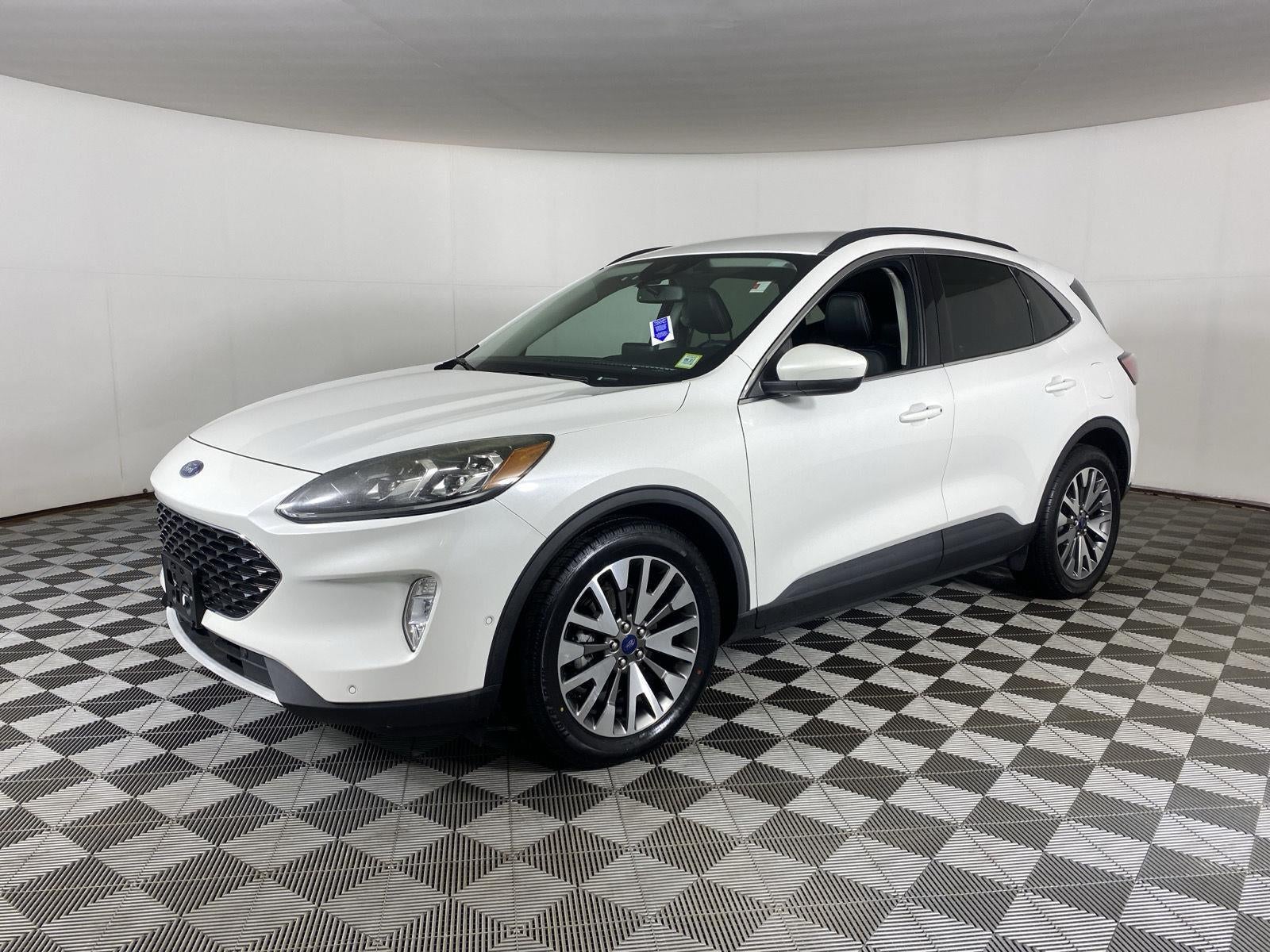2021 Ford Escape Hybrid Titanium