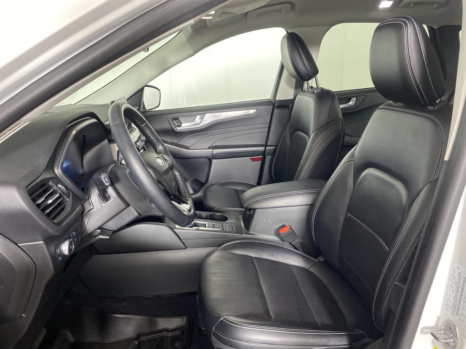 2021 Ford Escape Hybrid Titanium