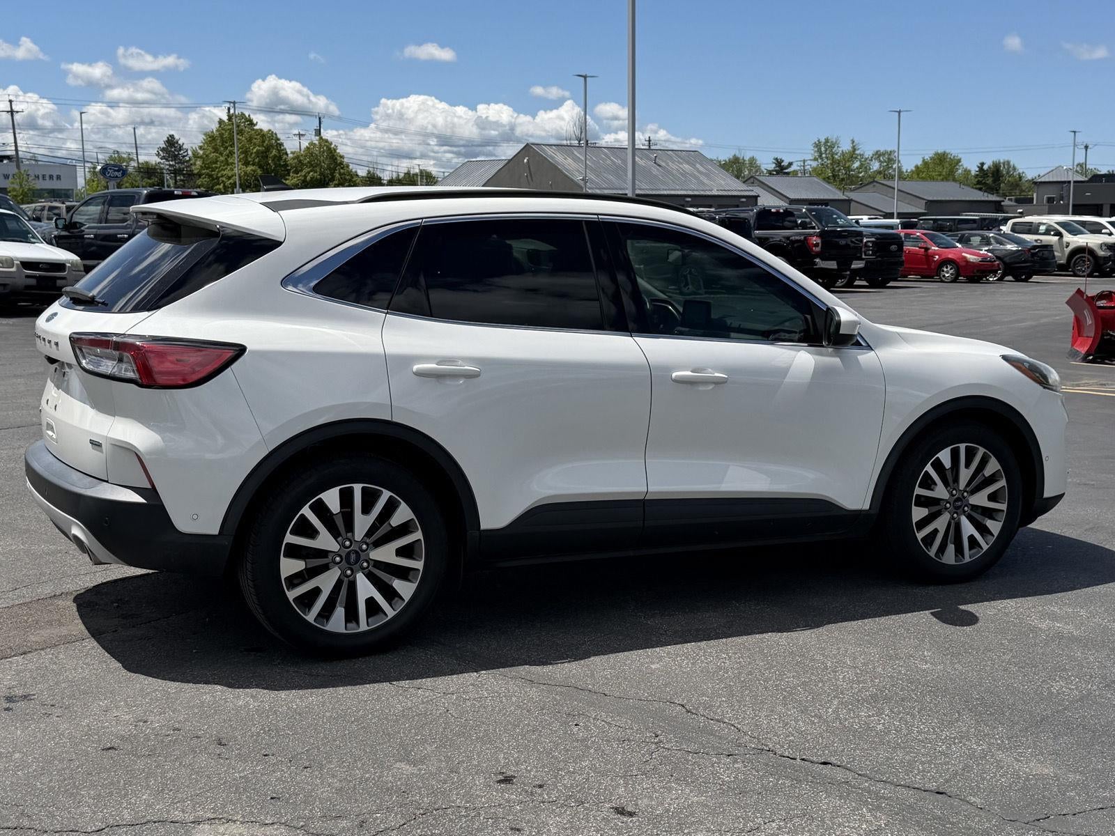 2021 Ford Escape Hybrid Titanium