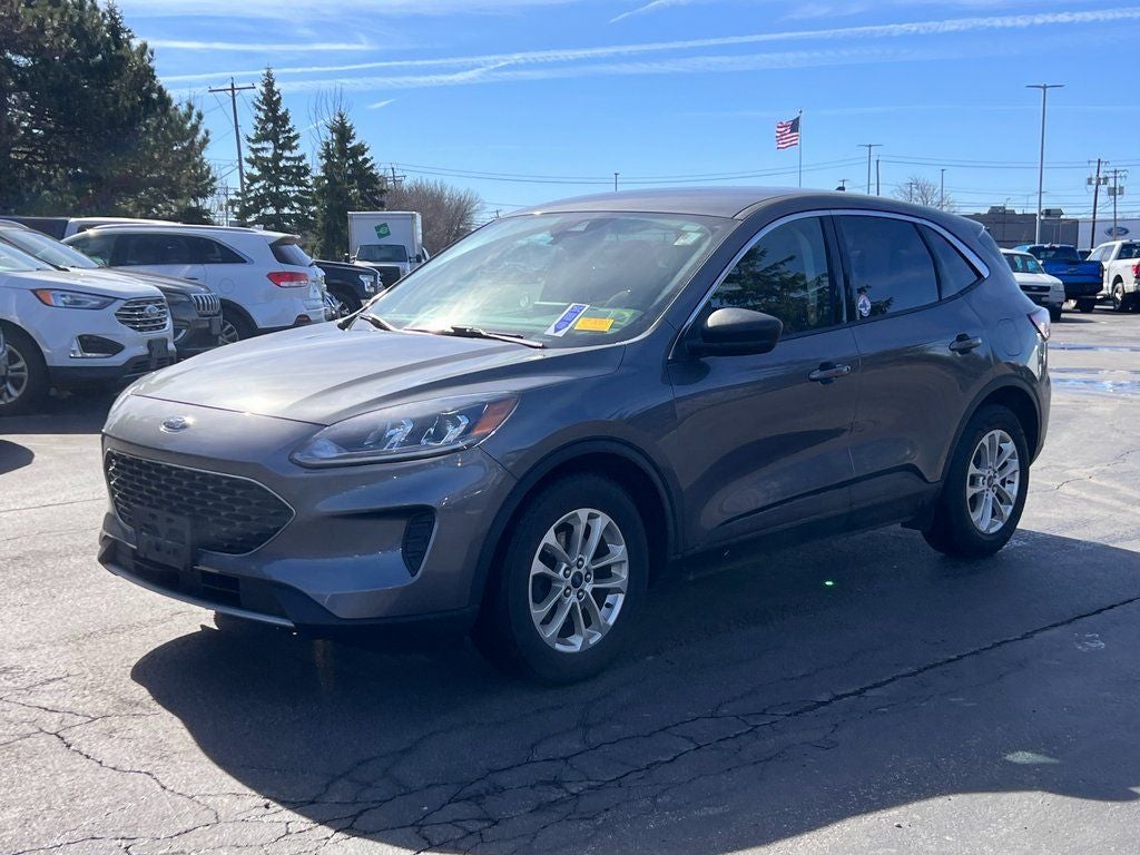 2022 Ford Escape SE