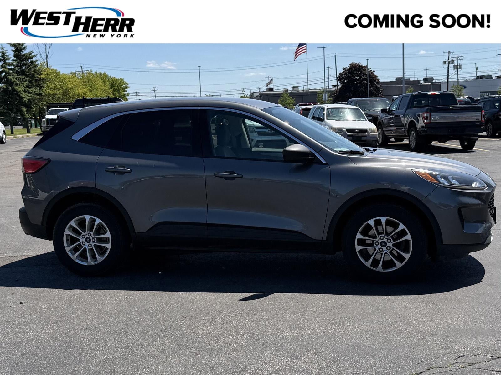 2022 Ford Escape SE