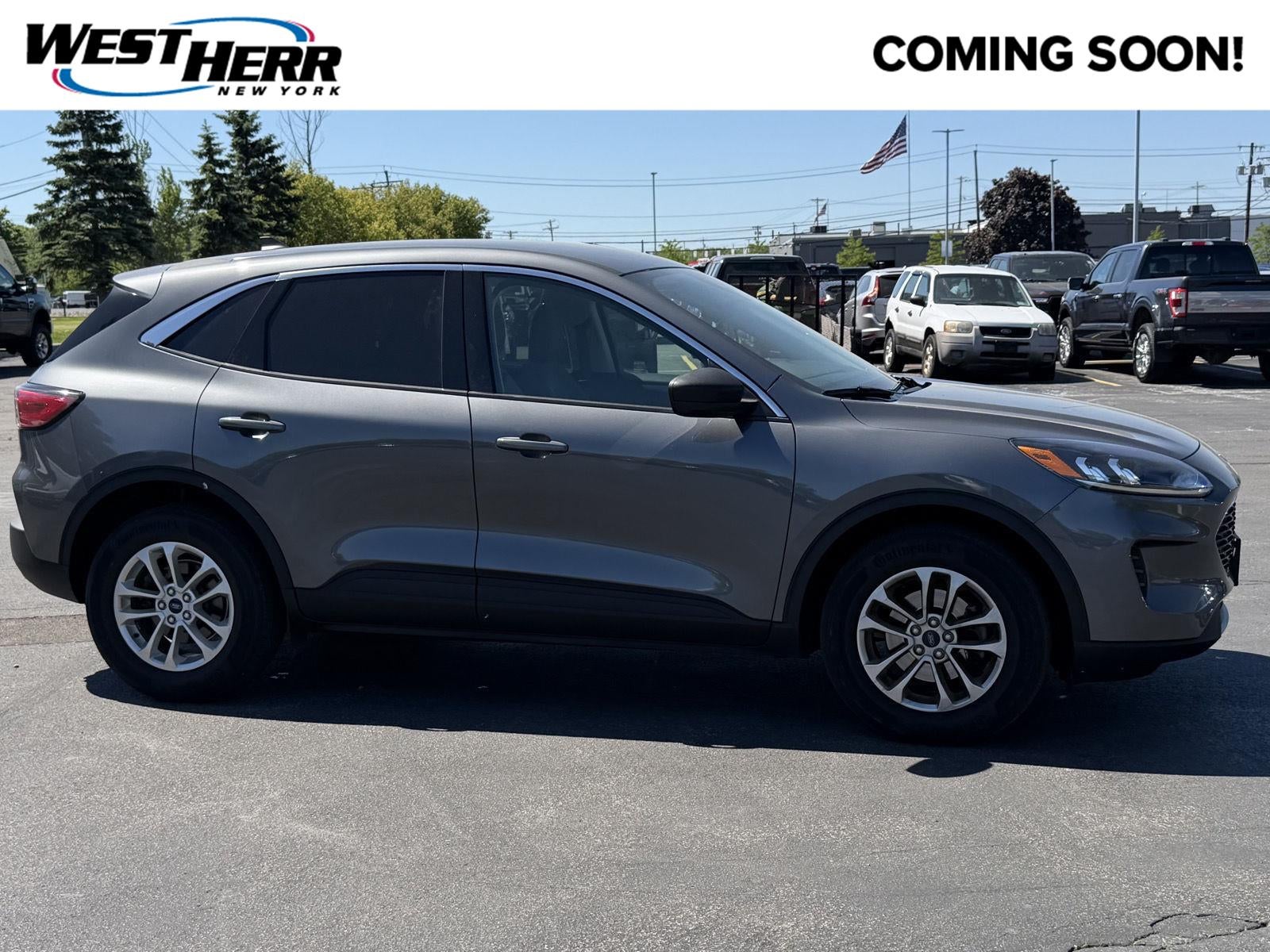 2022 Ford Escape SE