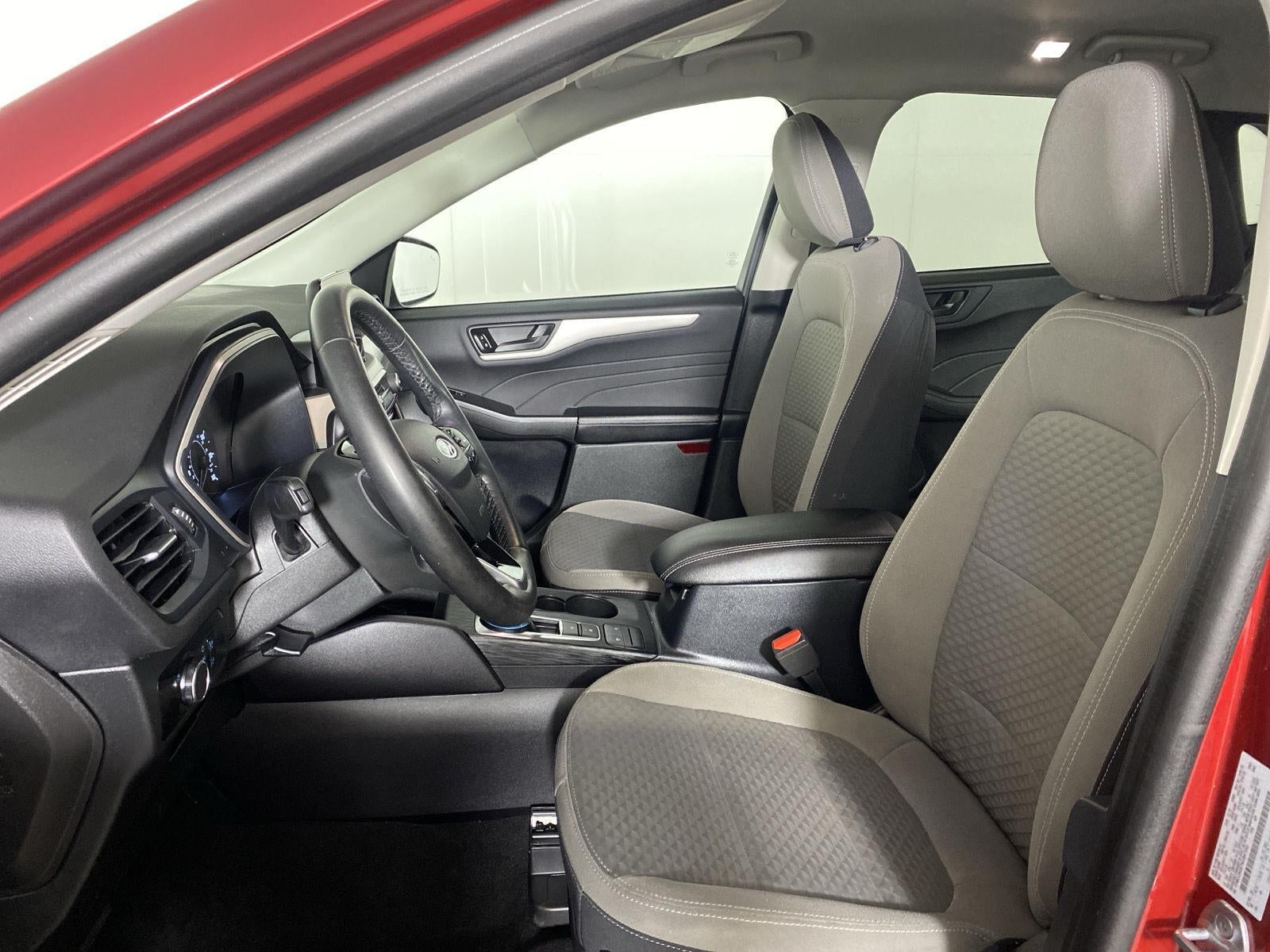 2022 Ford Escape Base