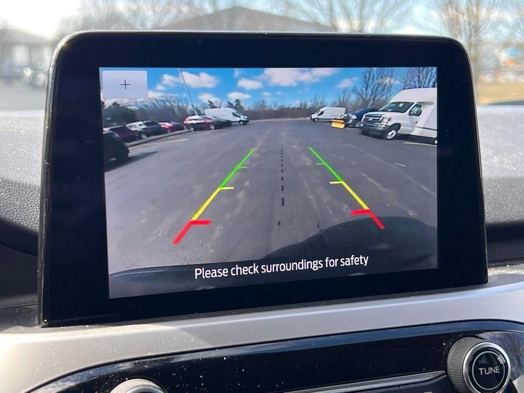 2020 Ford Escape SE