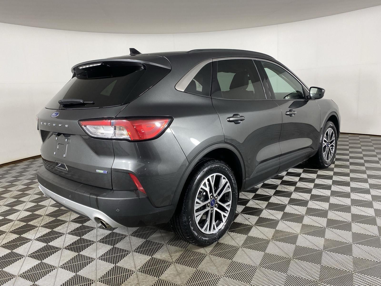 2020 Ford Escape SEL