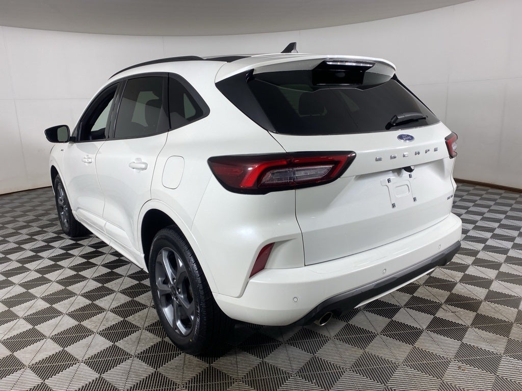 2023 Ford Escape ST-Line Select