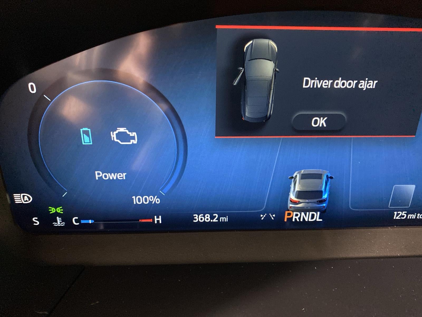 2025 Ford Escape Hybrid ST-Line Select