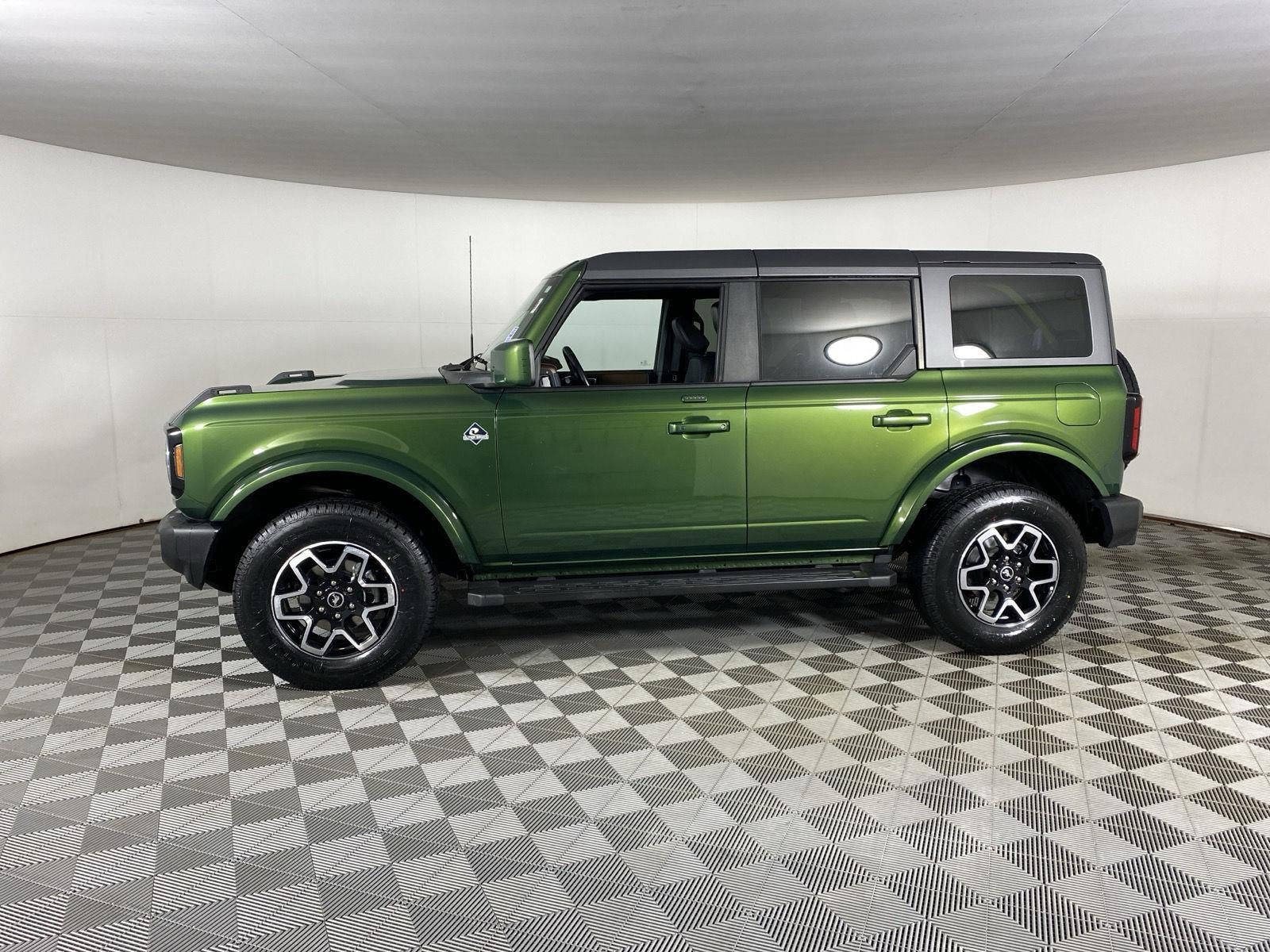 2023 Ford Bronco Outer Banks Advanced