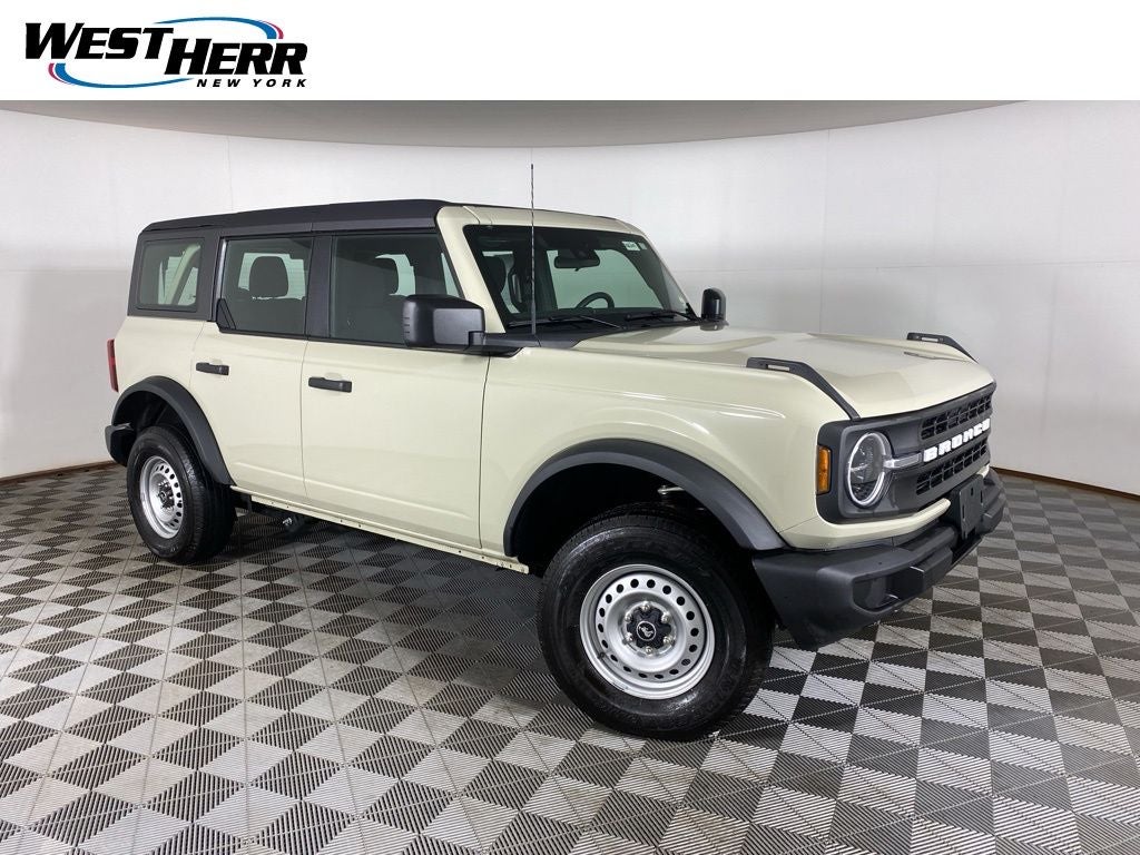 2025 Ford Bronco Base