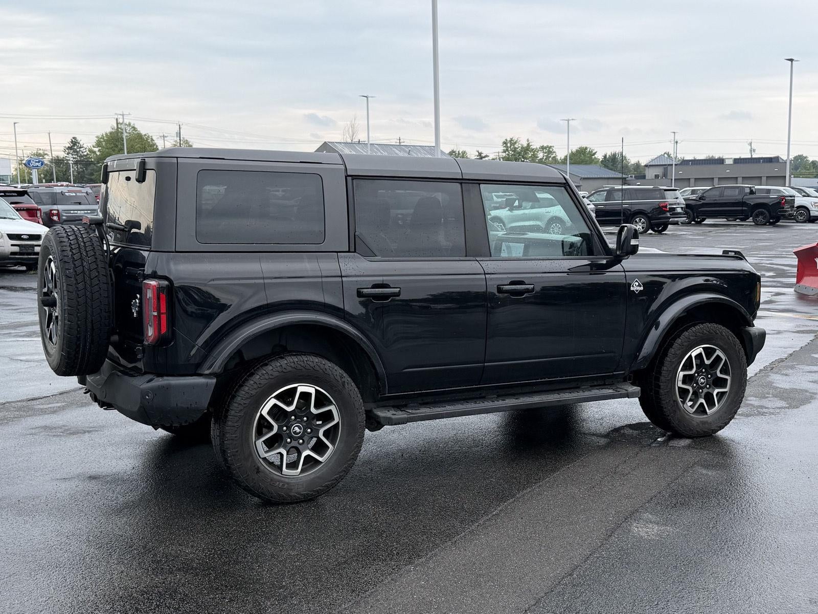 2022 Ford Bronco Outer Banks Advanced