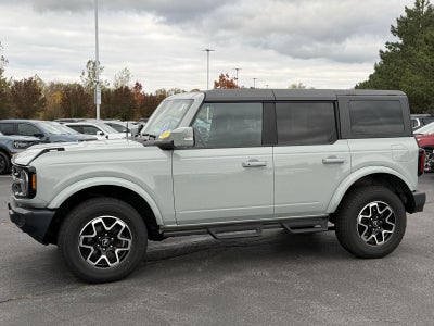 2023 Ford Bronco Outer Banks Advanced